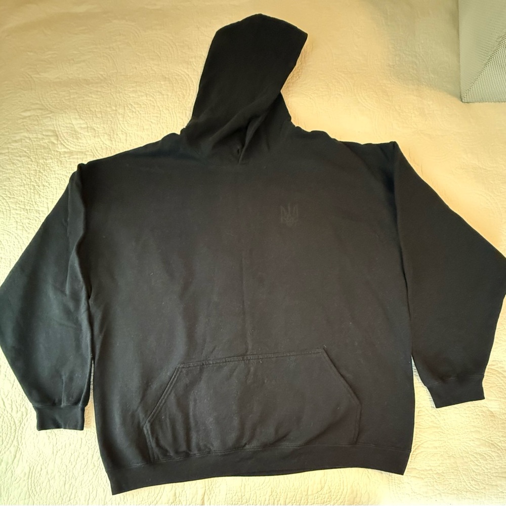 Gildan Ukraine Cotton blend Black Hoodie with Ukraine trident. Like new.